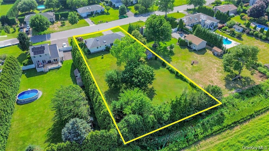 124 Donna Drive Property Photo 3