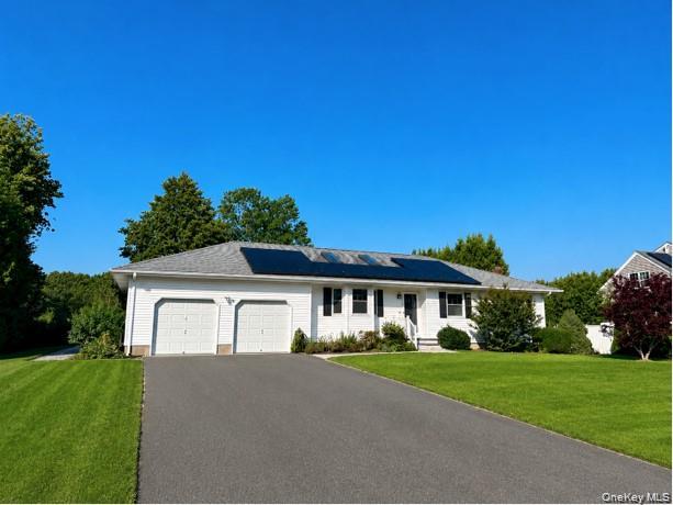124 Donna Drive Property Photo 4