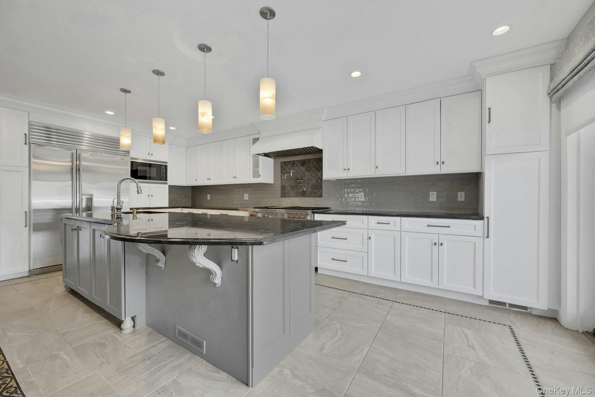 47 Highland Avenue Property Photo 6