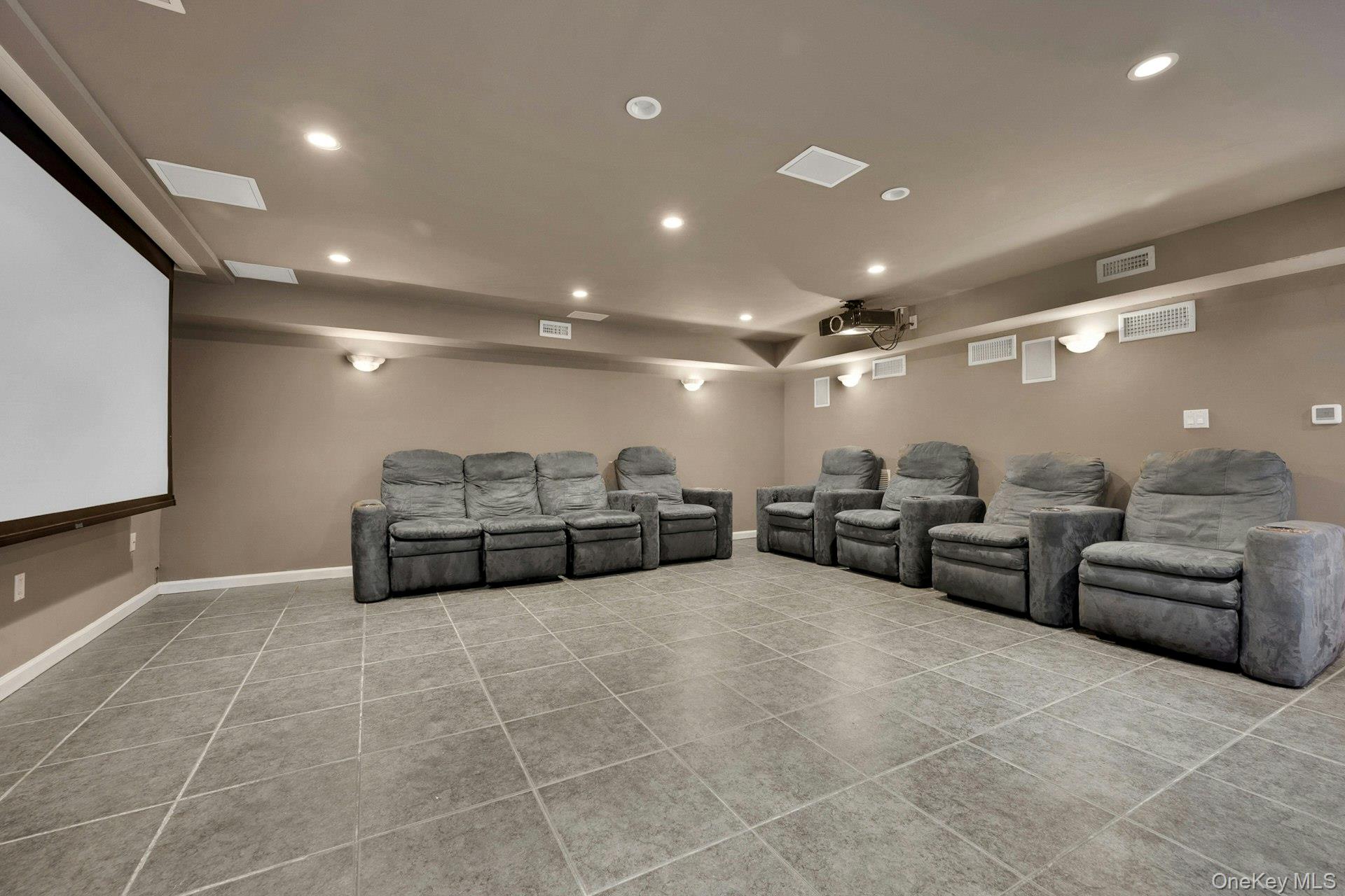 47 Highland Avenue Property Photo 33