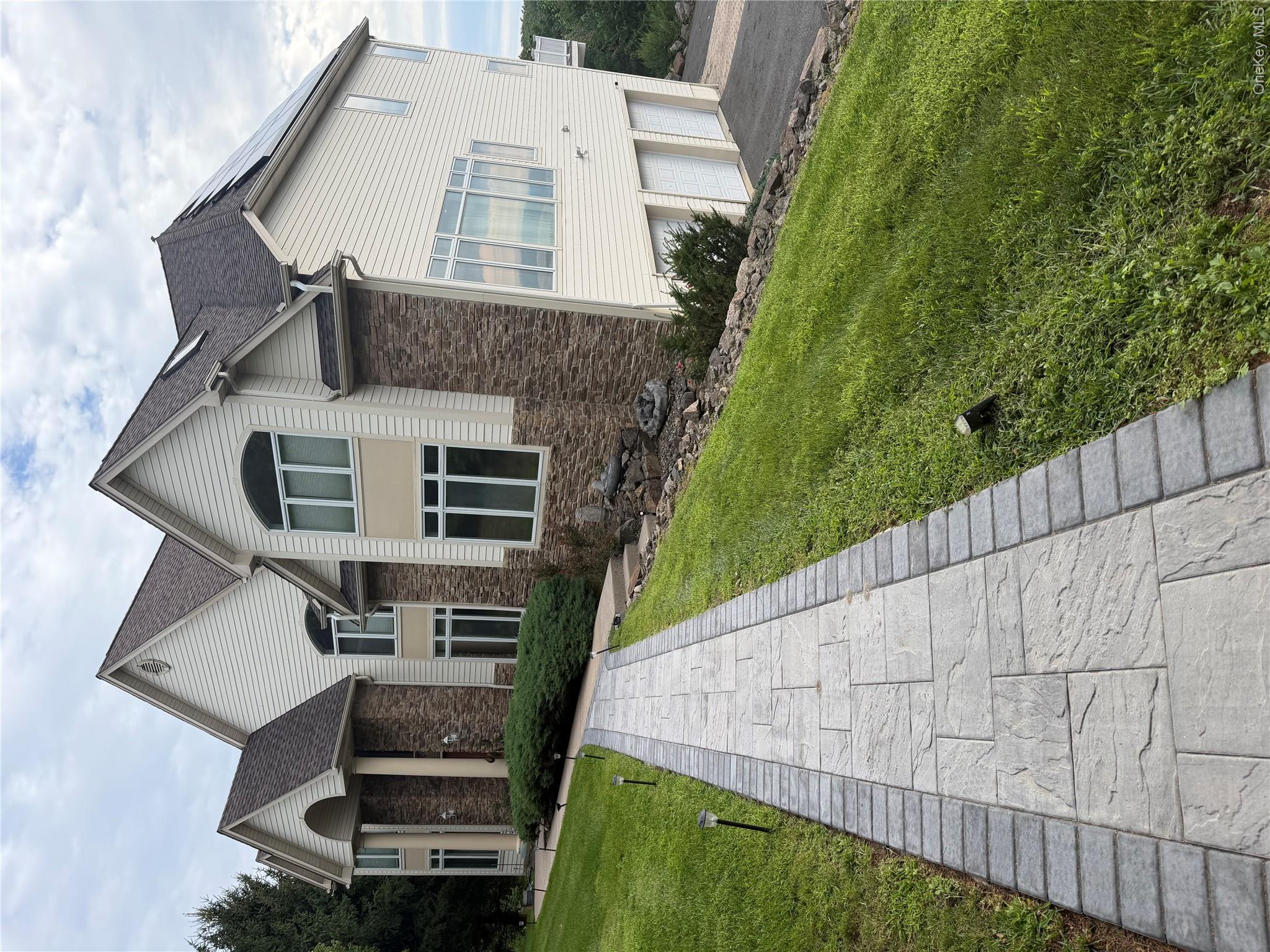 107 Overlook Road Property Photo 1