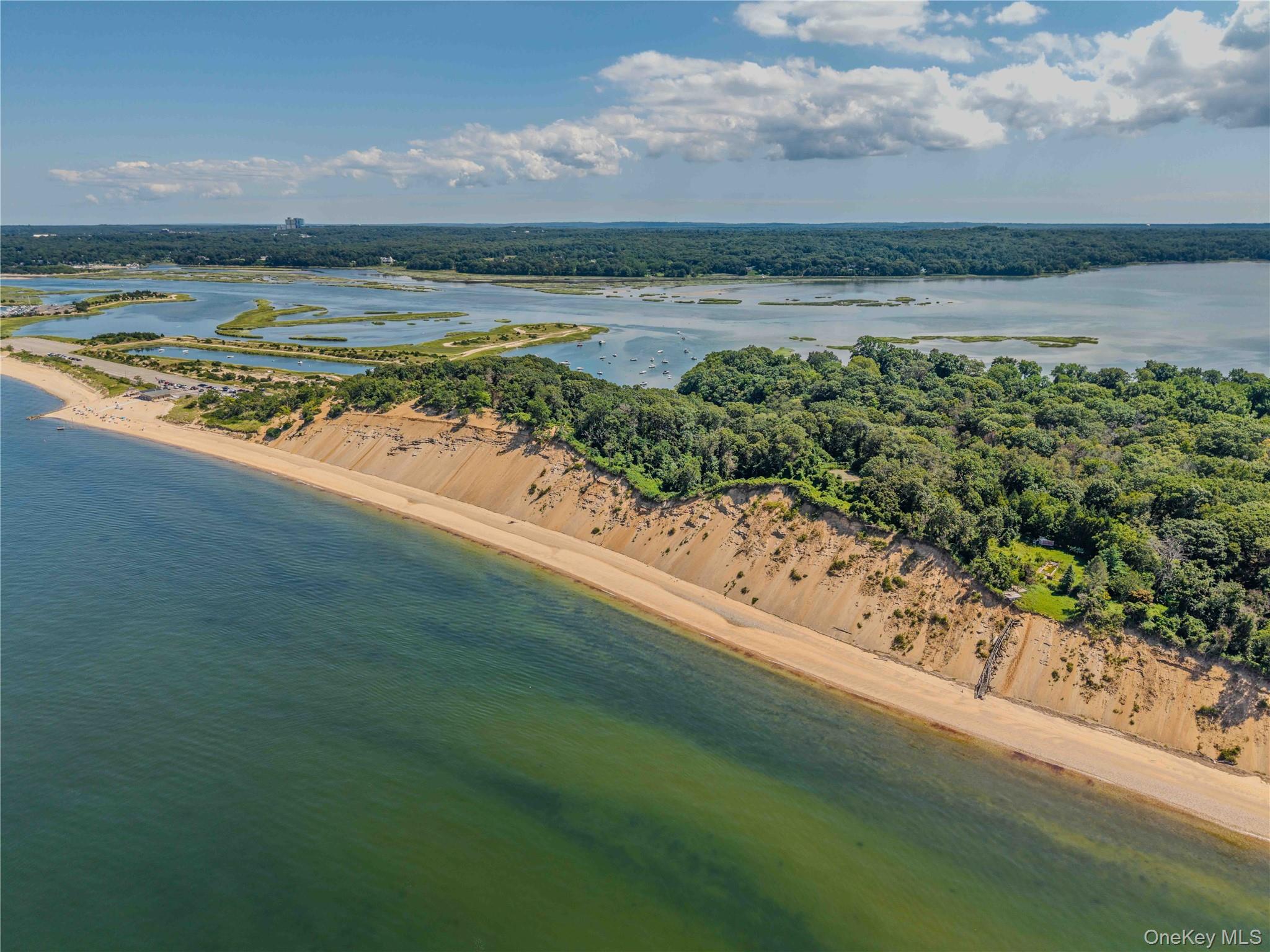 546 Long Beach Road Property Photo 3