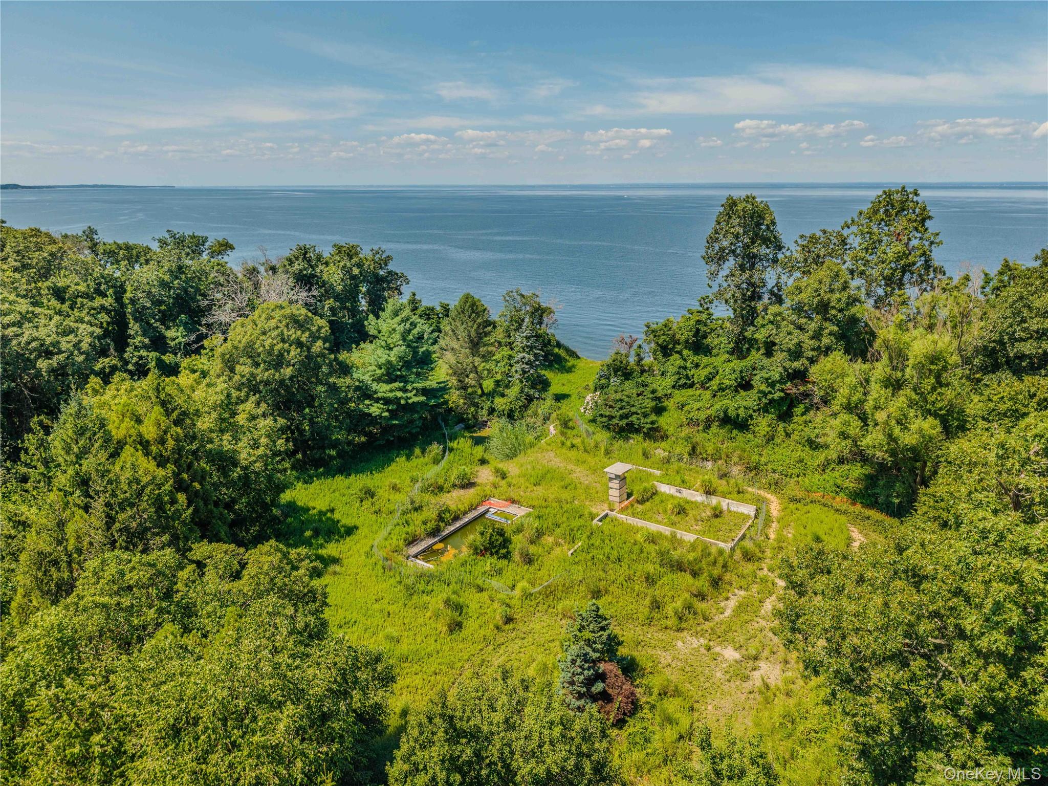 546 Long Beach Road Property Photo 18