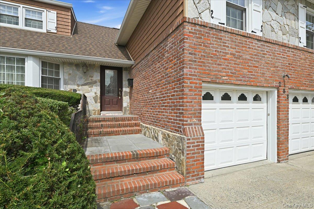 288 Brower Avenue Property Photo 4