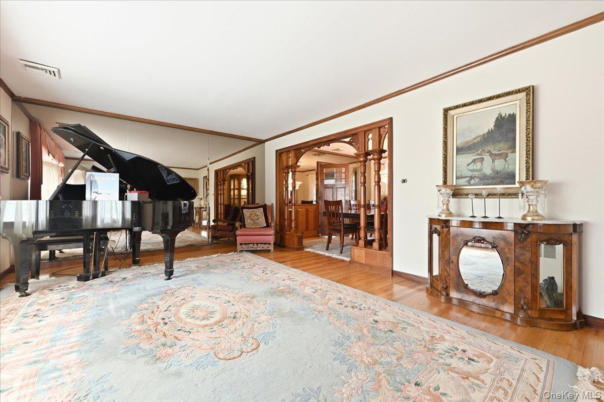 288 Brower Avenue Property Photo 5