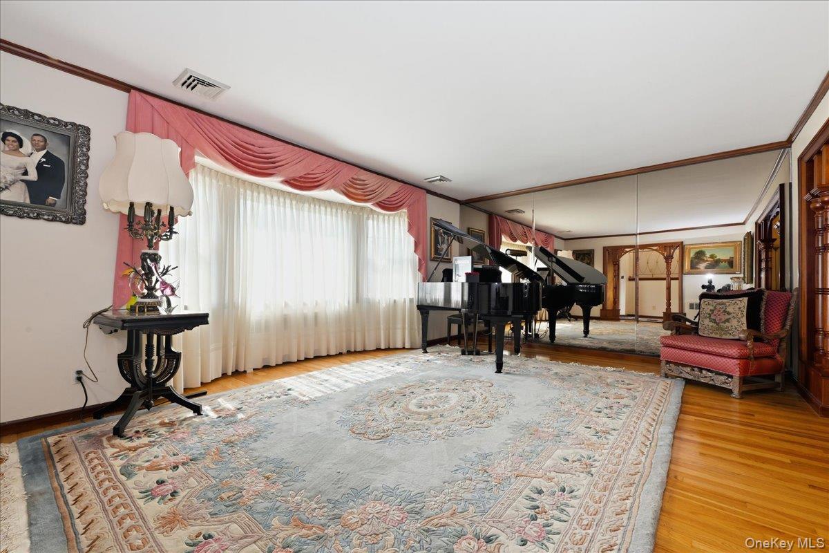 288 Brower Avenue Property Photo 6