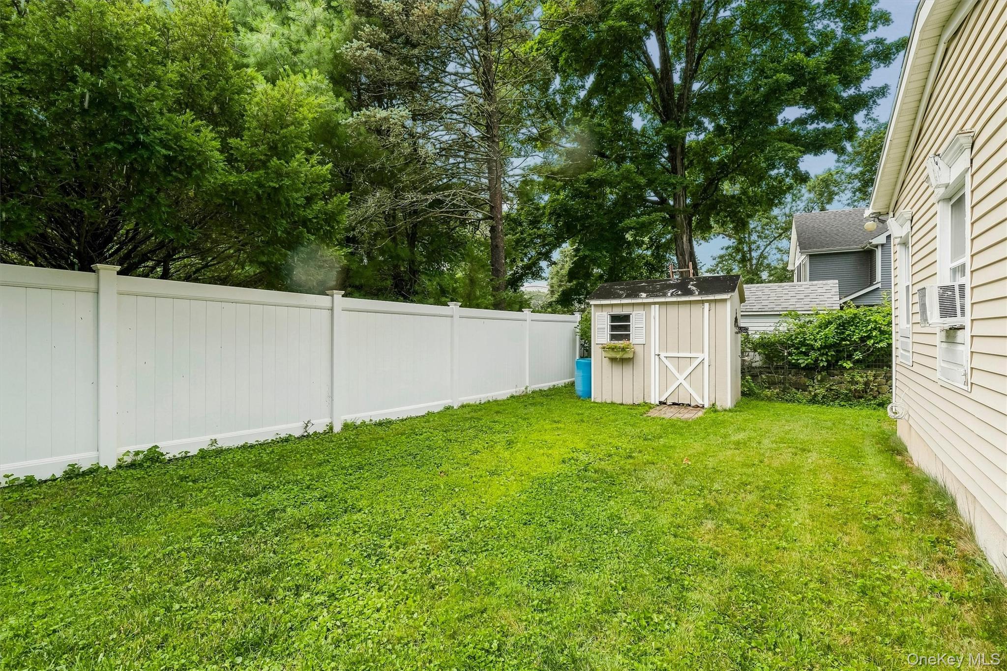 7 Locust Drive Property Photo 31