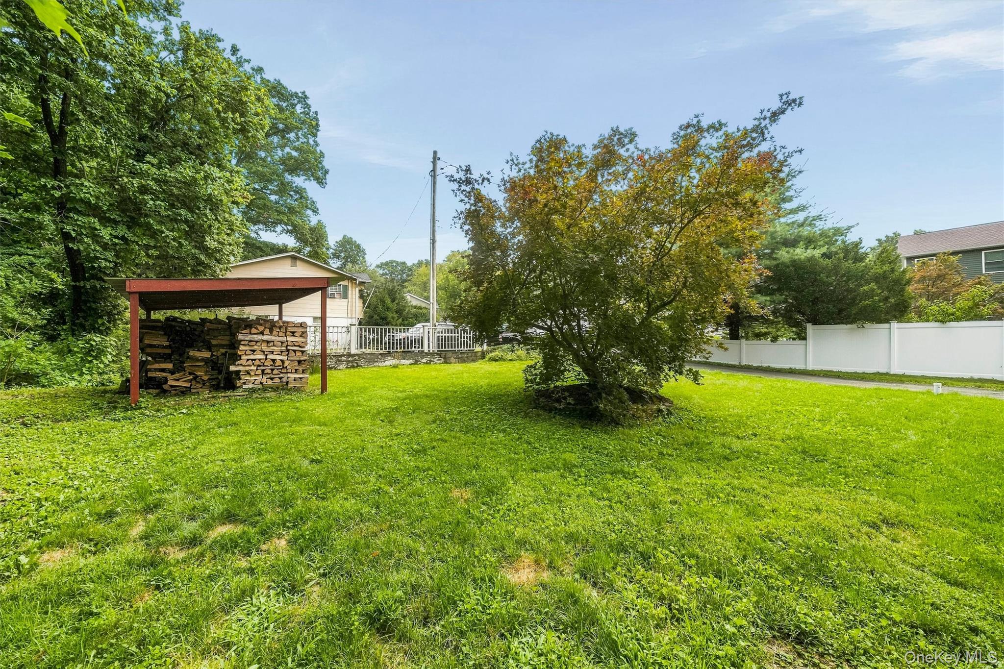 7 Locust Drive Property Photo 33