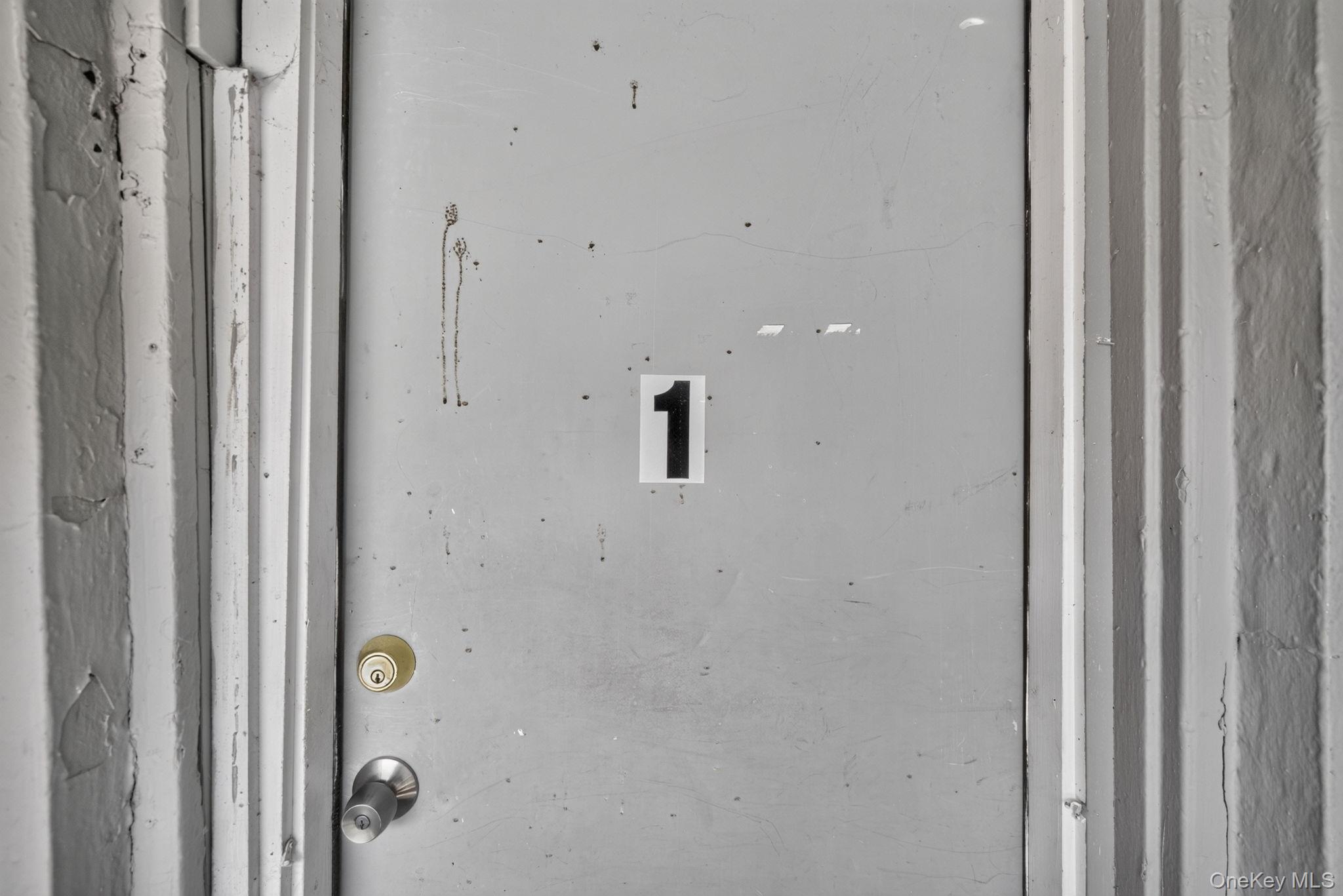54 Gifford Avenue Property Photo 8