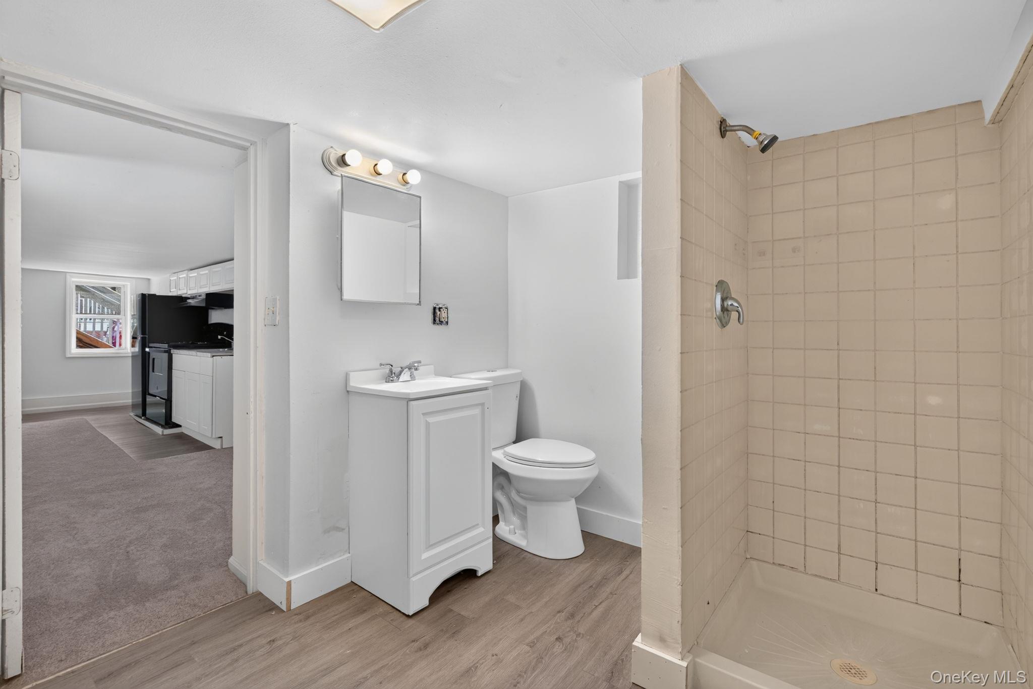 54 Gifford Avenue Property Photo 13