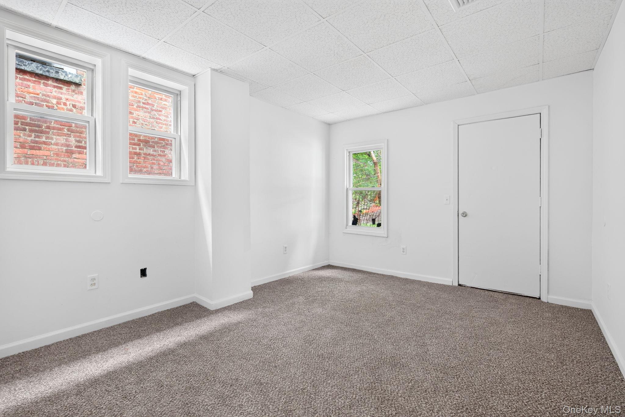 54 Gifford Avenue Property Photo 26