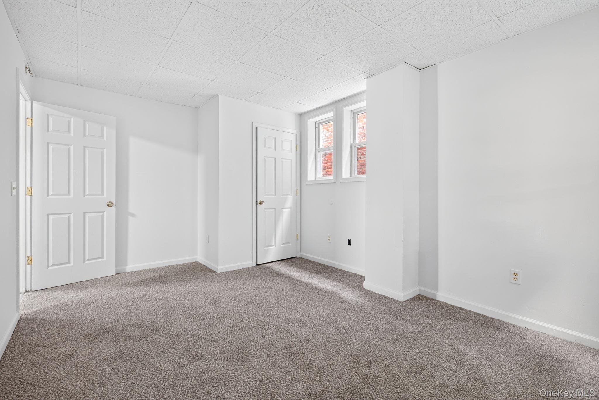 54 Gifford Avenue Property Photo 27