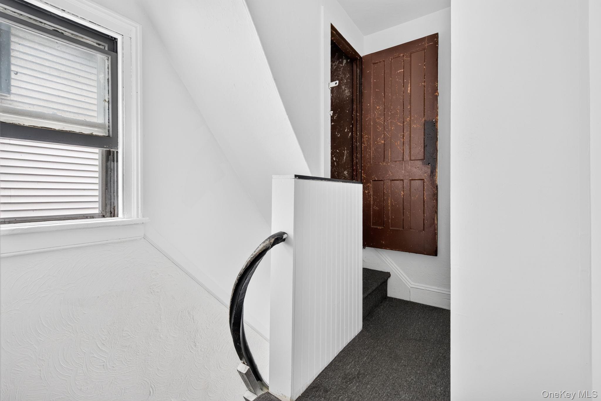 54 Gifford Avenue Property Photo 29