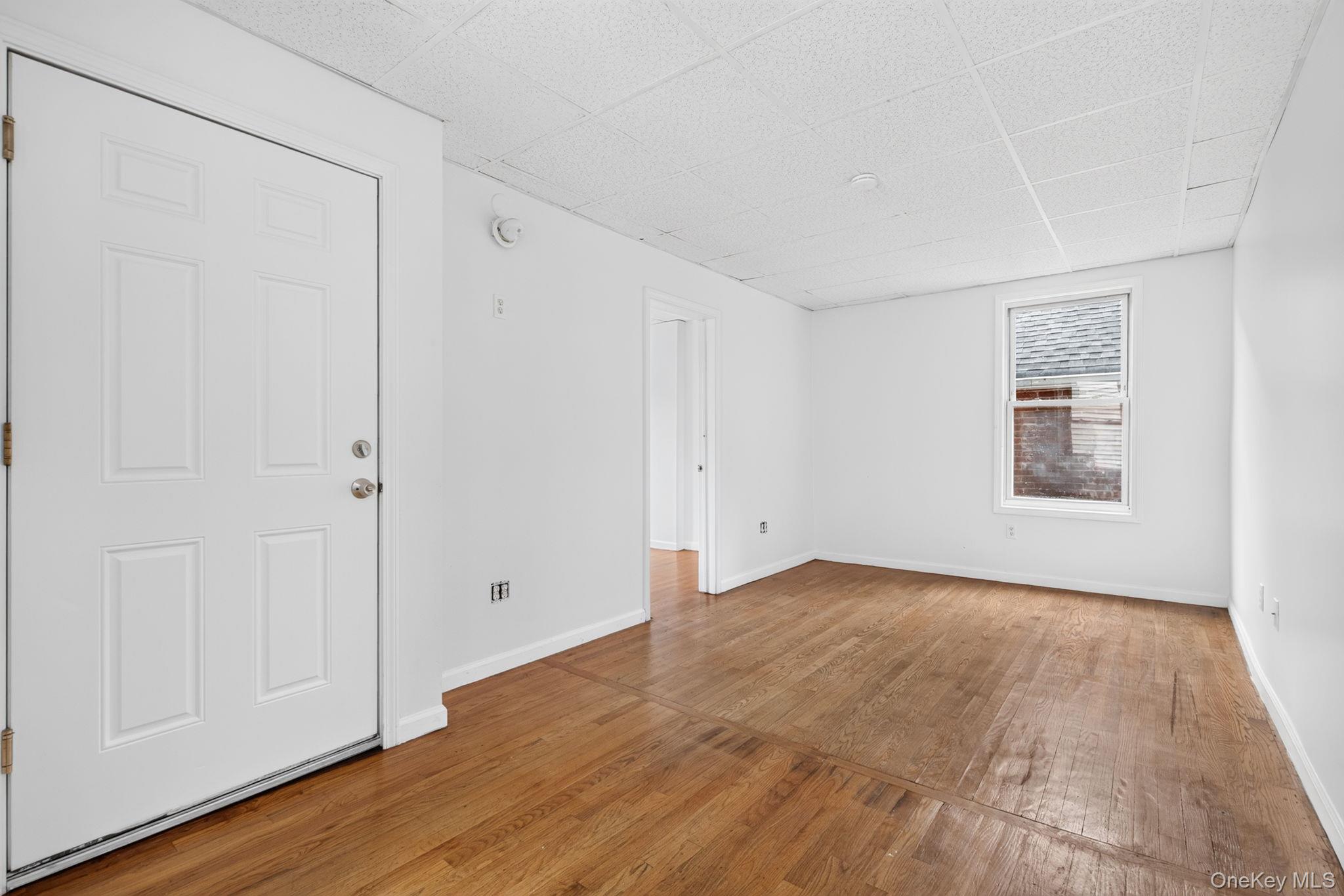 54 Gifford Avenue Property Photo 31