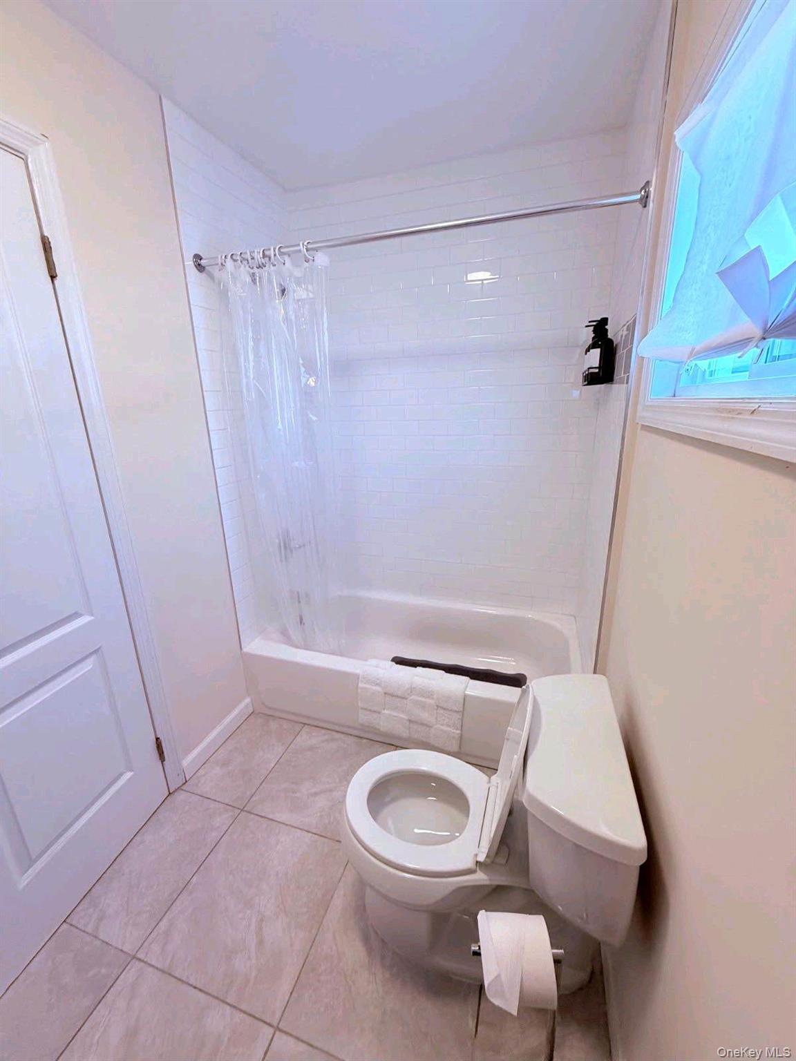 580 Lakes Road Property Photo 13
