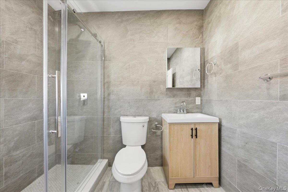 3038 Tiemann Avenue Property Photo 14
