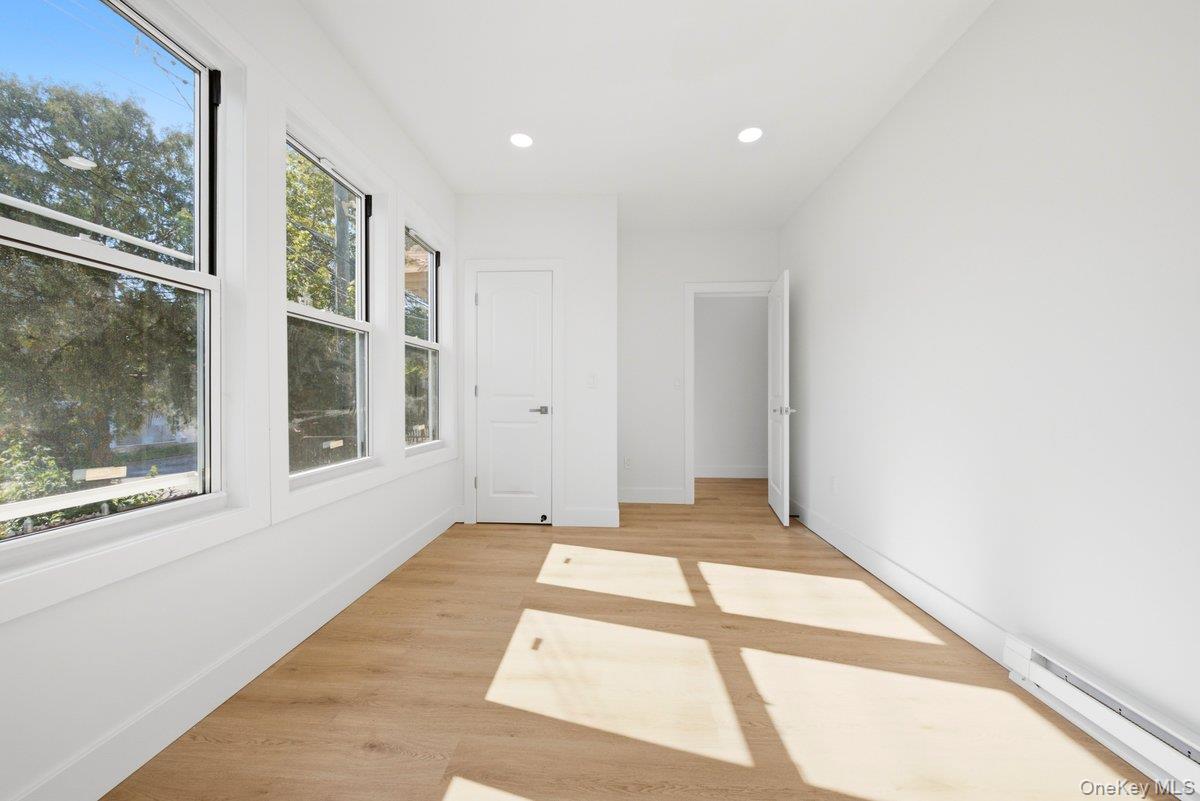 3038 Tiemann Avenue Property Photo 21