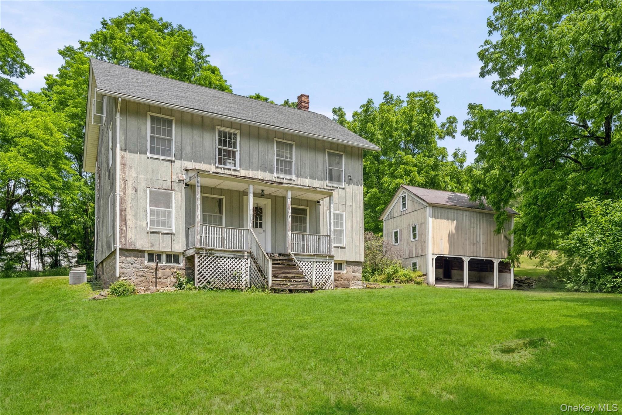 196 Newport Bridge Road Property Photo 2