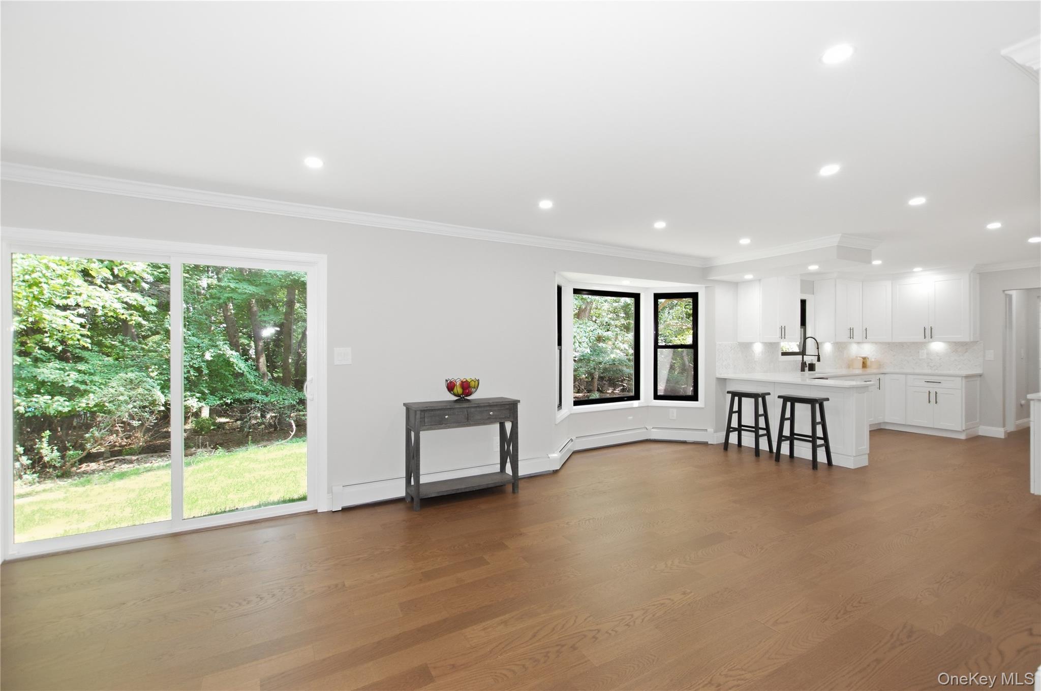 77 Westchester Drive Property Photo 8