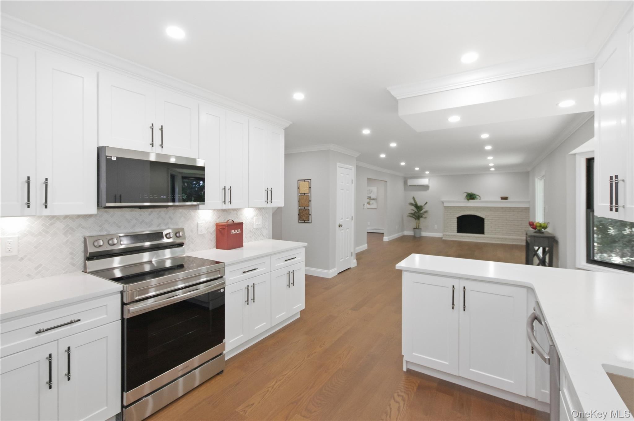 77 Westchester Drive Property Photo 10