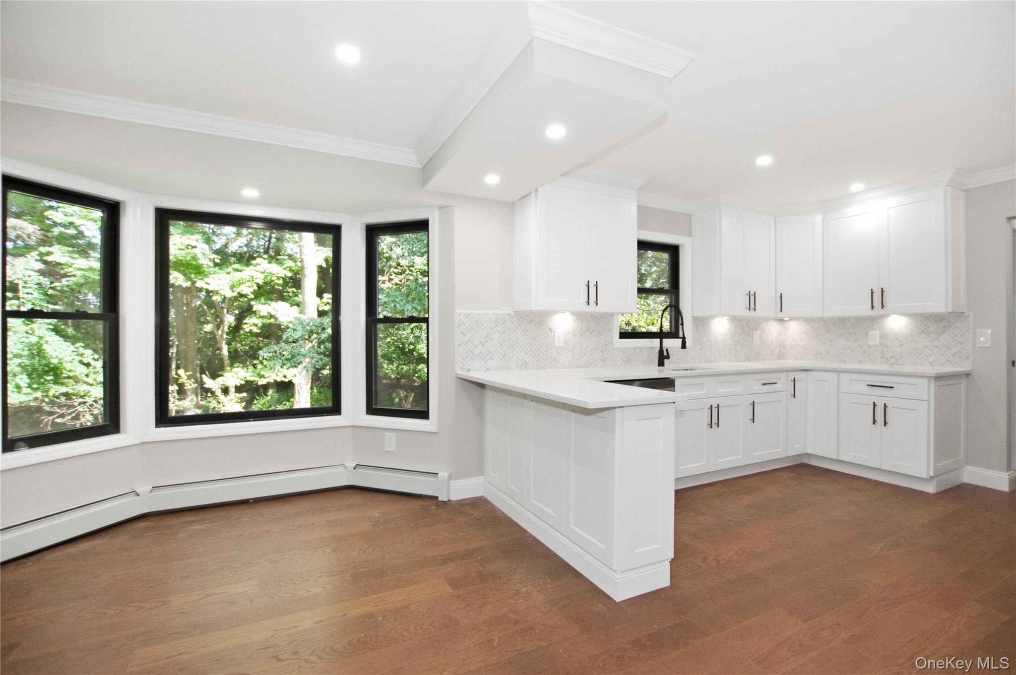 77 Westchester Drive Property Photo 12