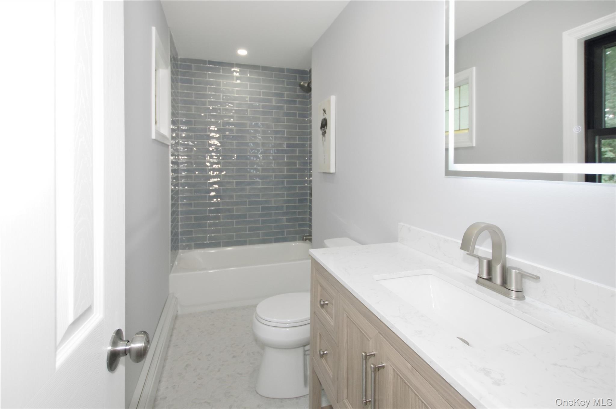 77 Westchester Drive Property Photo 17