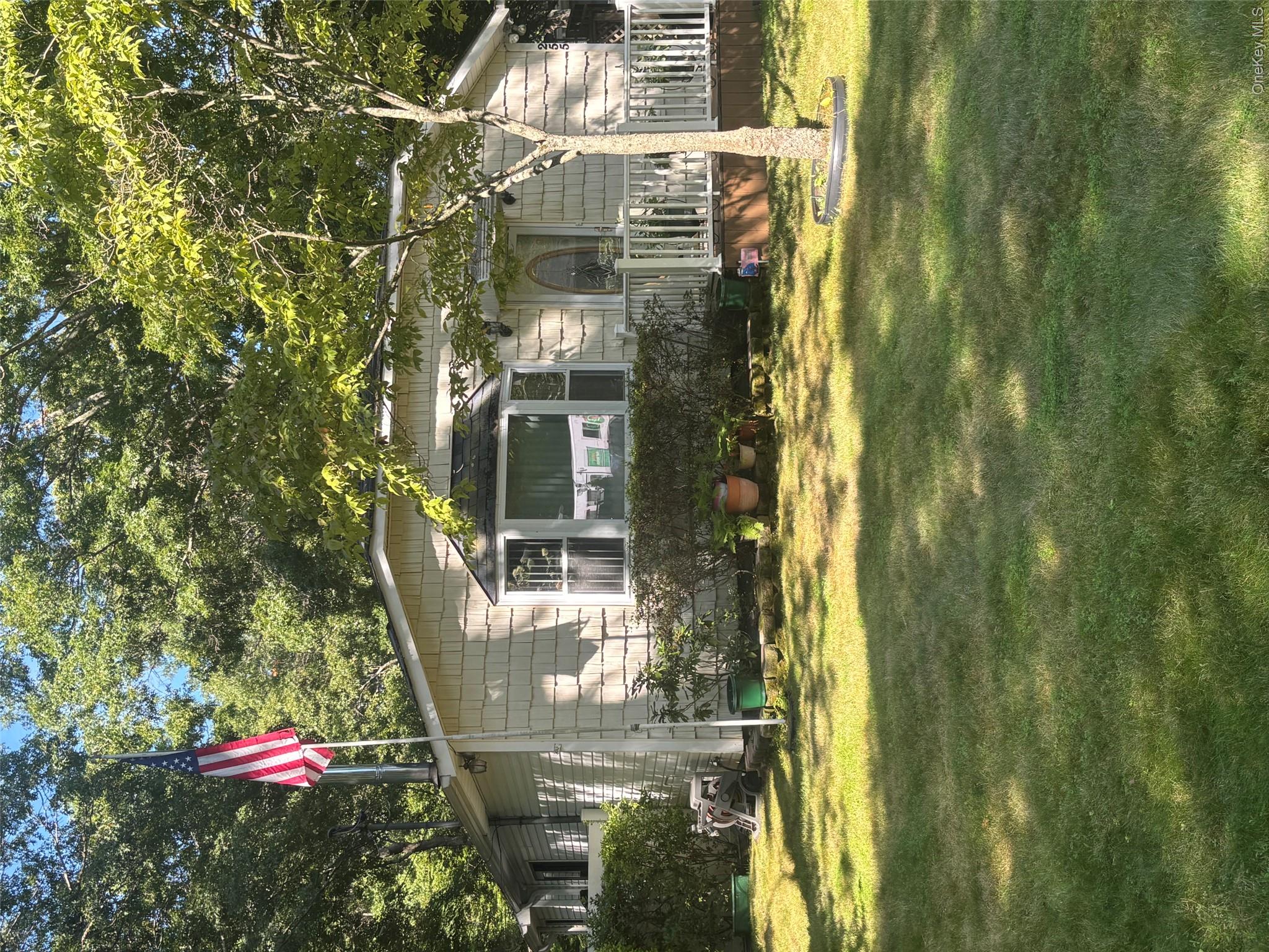 255 Auborn Avenue Property Photo 1