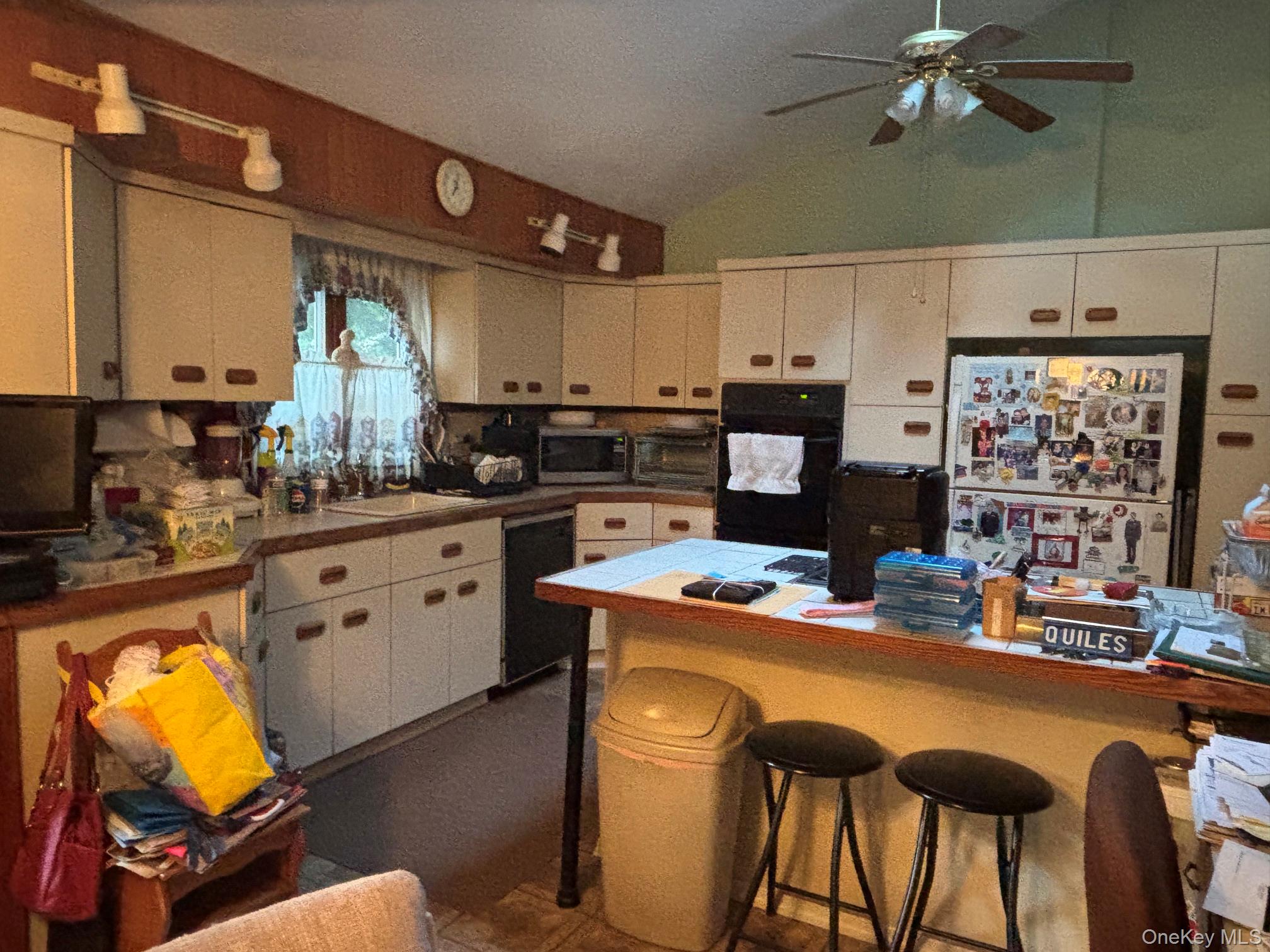 255 Auborn Avenue Property Photo 3