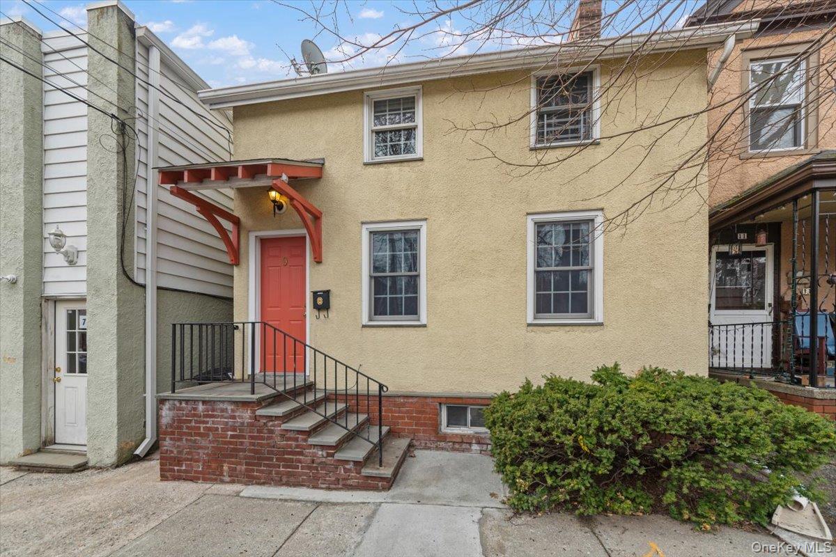 9 N Dearman Street Property Photo 1