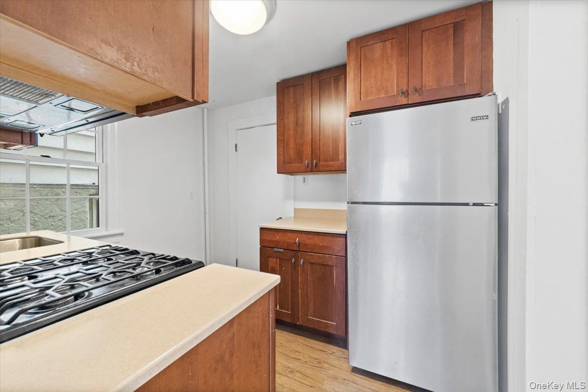 9 N Dearman Street Property Photo 4