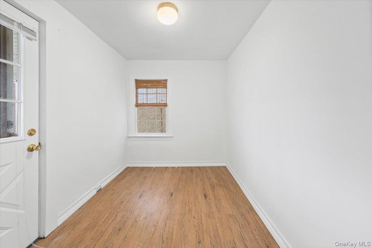 9 N Dearman Street Property Photo 6