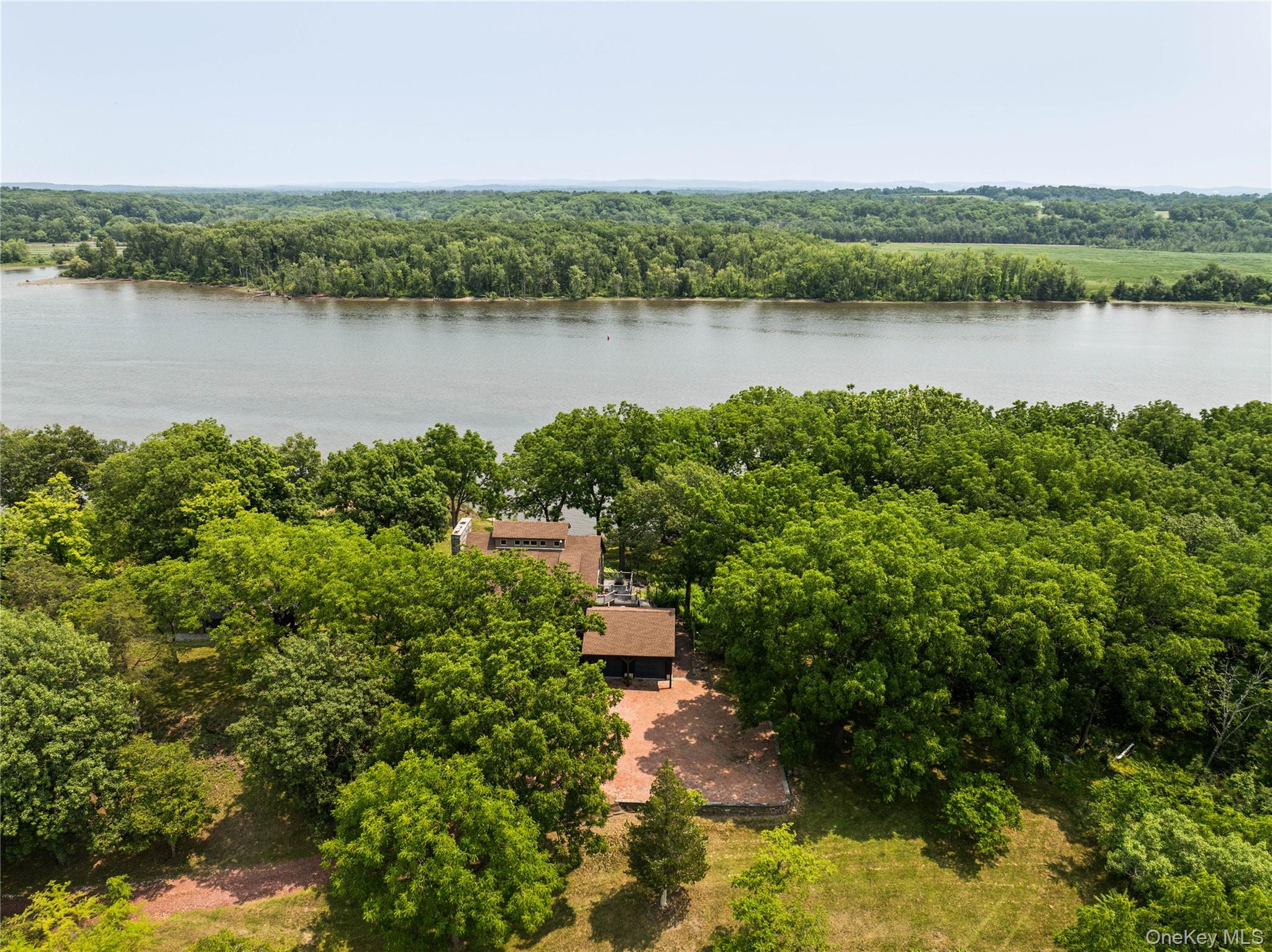 567 Four Mile Point Road Property Photo 5