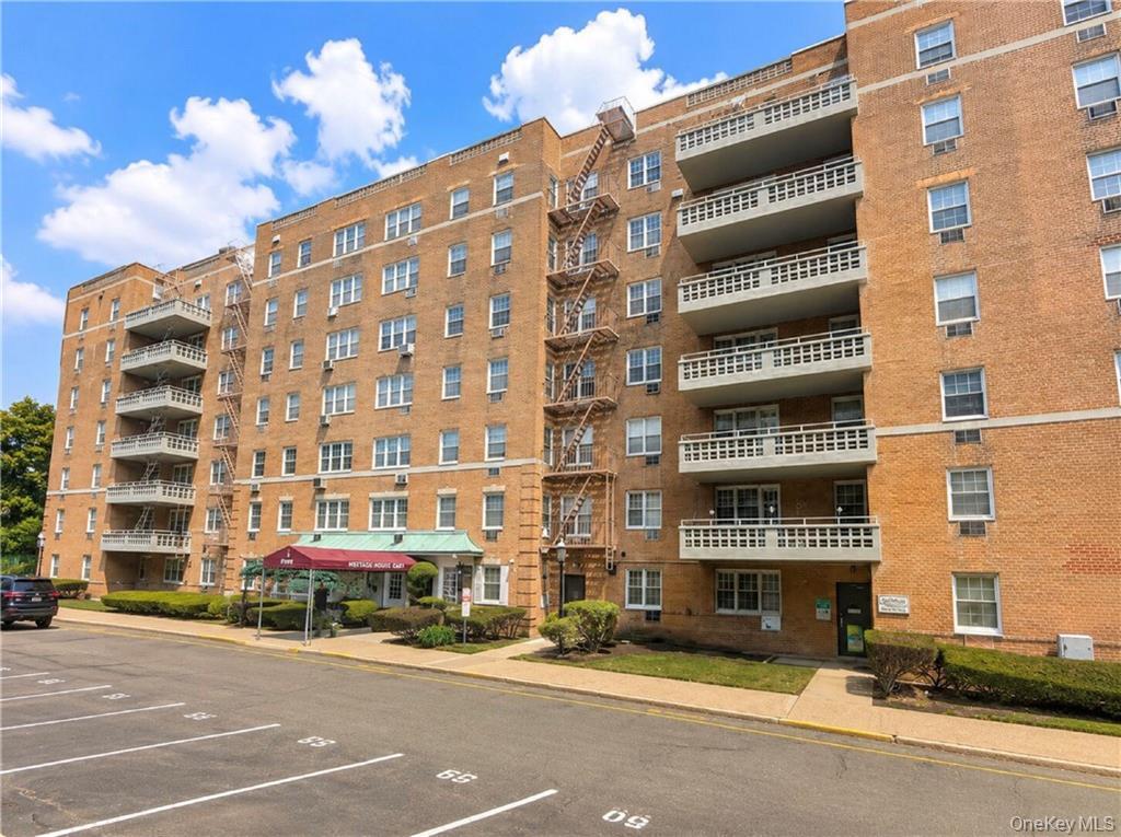 84-39 153rd Avenue 6B Property Photo 1