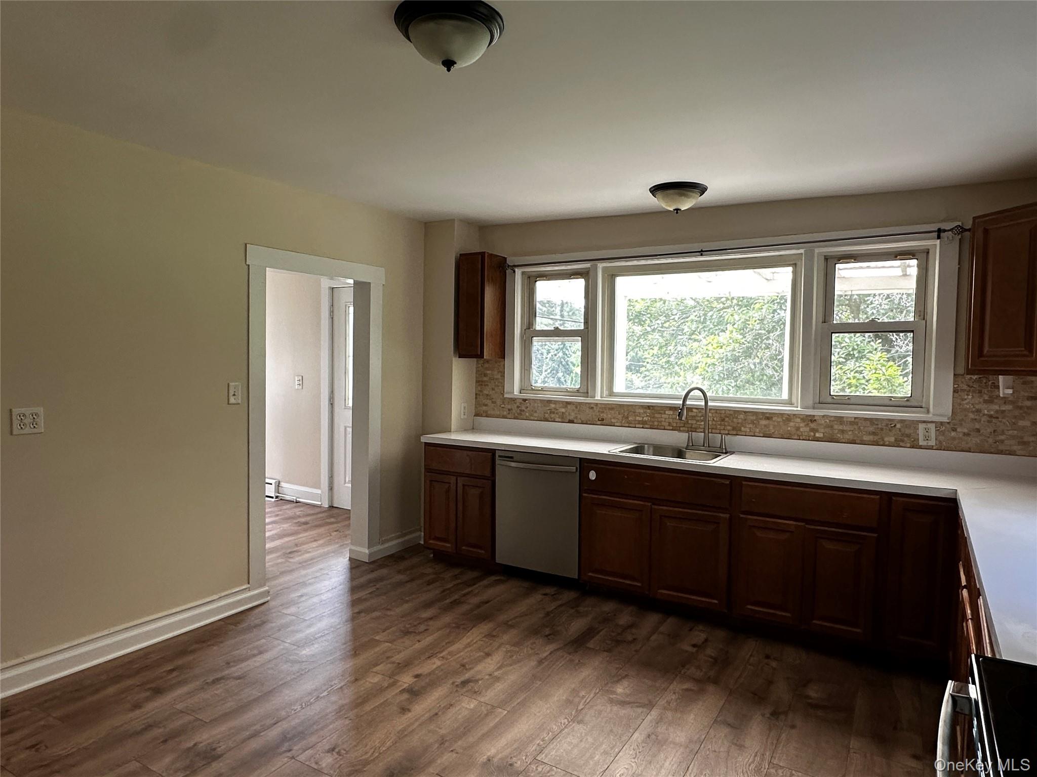 245 Lattintown Road Property Photo 5