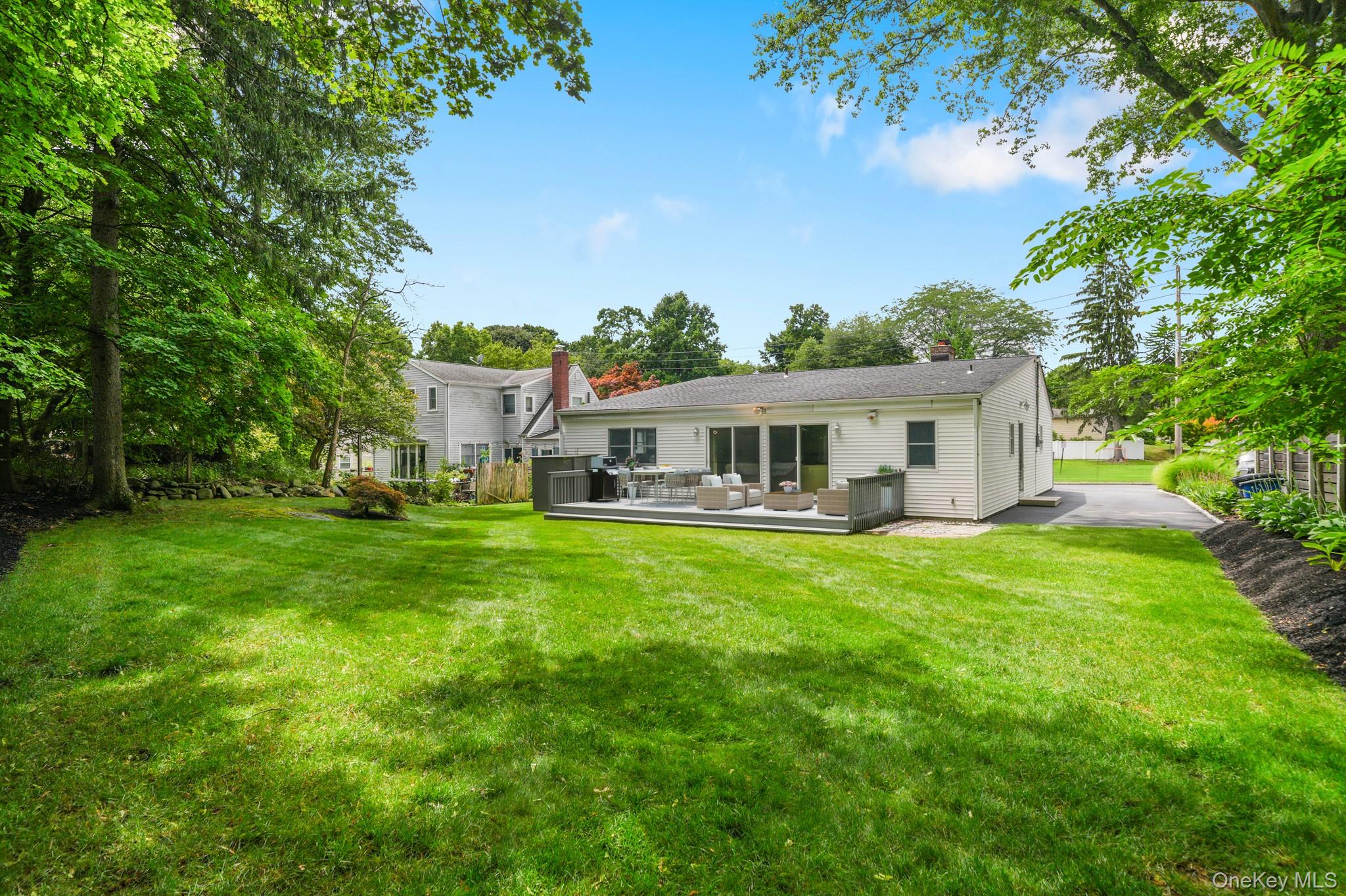 131 Huntley Drive Property Photo 34