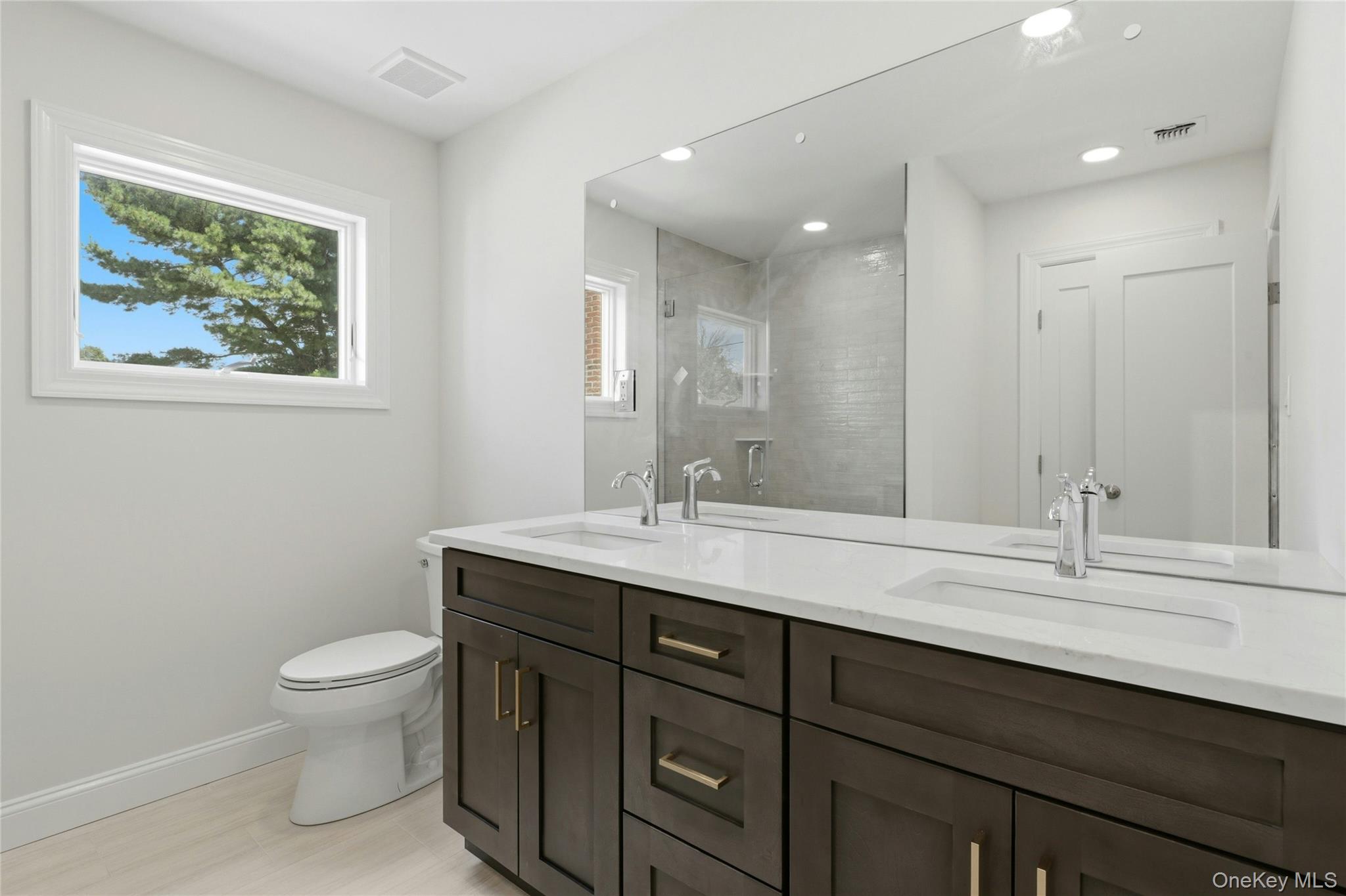 38 Surrey Road Property Photo 21