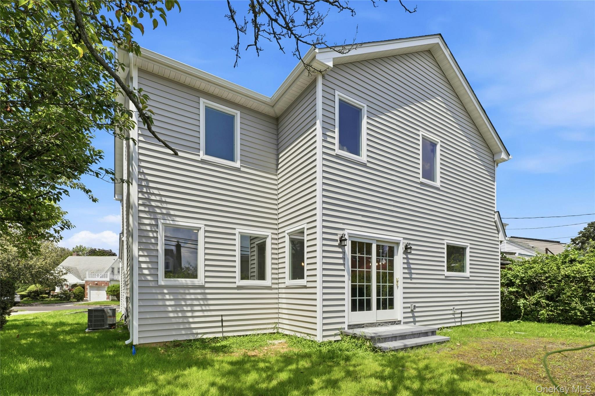 38 Surrey Road Property Photo 30