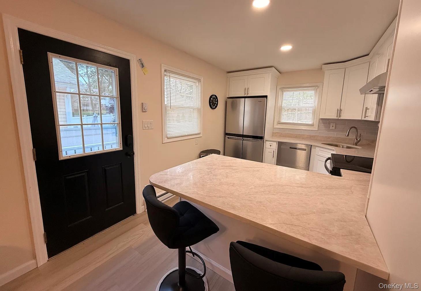 129 Westbury Drive Property Photo 6