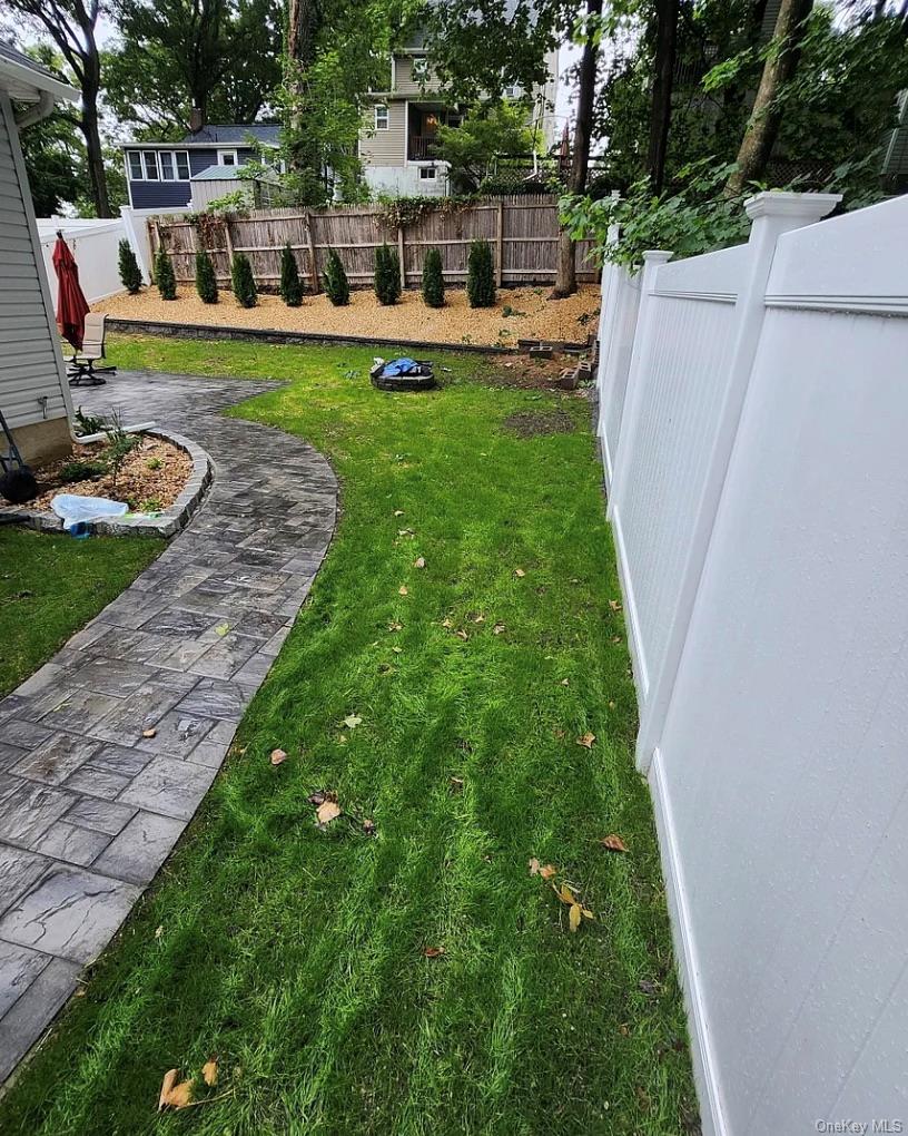 129 Westbury Drive Property Photo 15