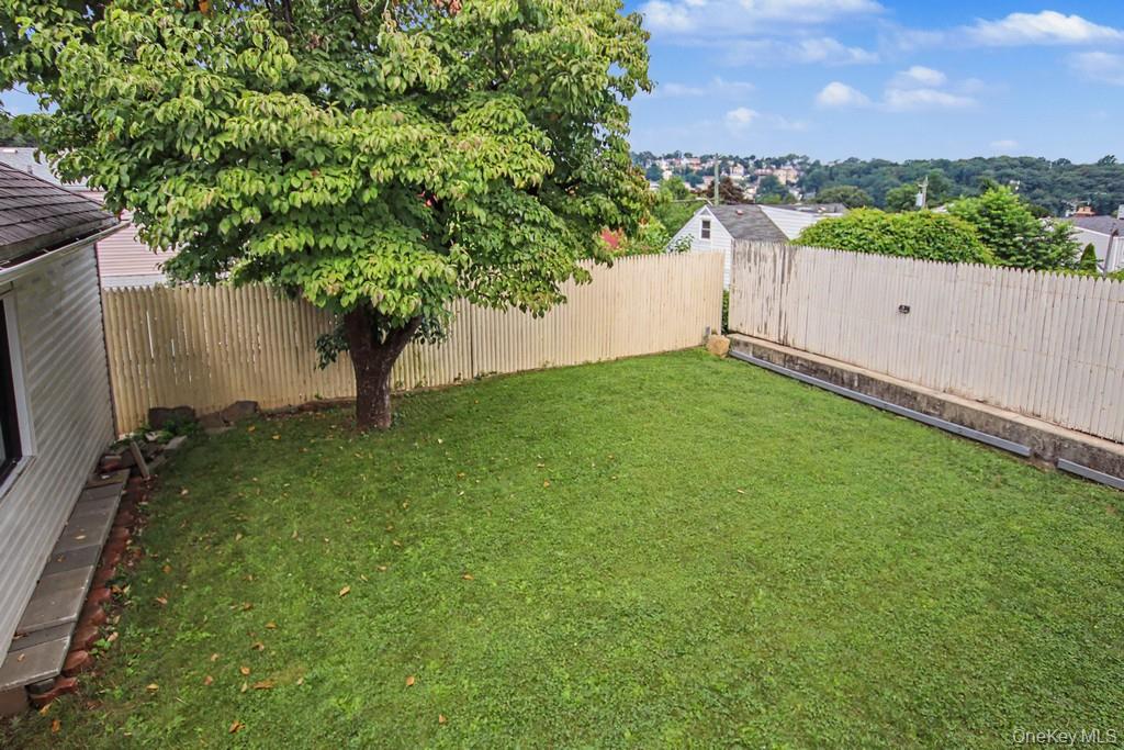 127 Wickes Avenue Property Photo 6