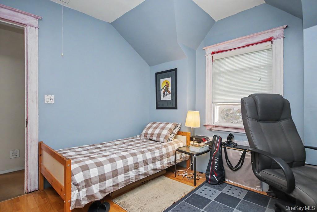 127 Wickes Avenue Property Photo 24