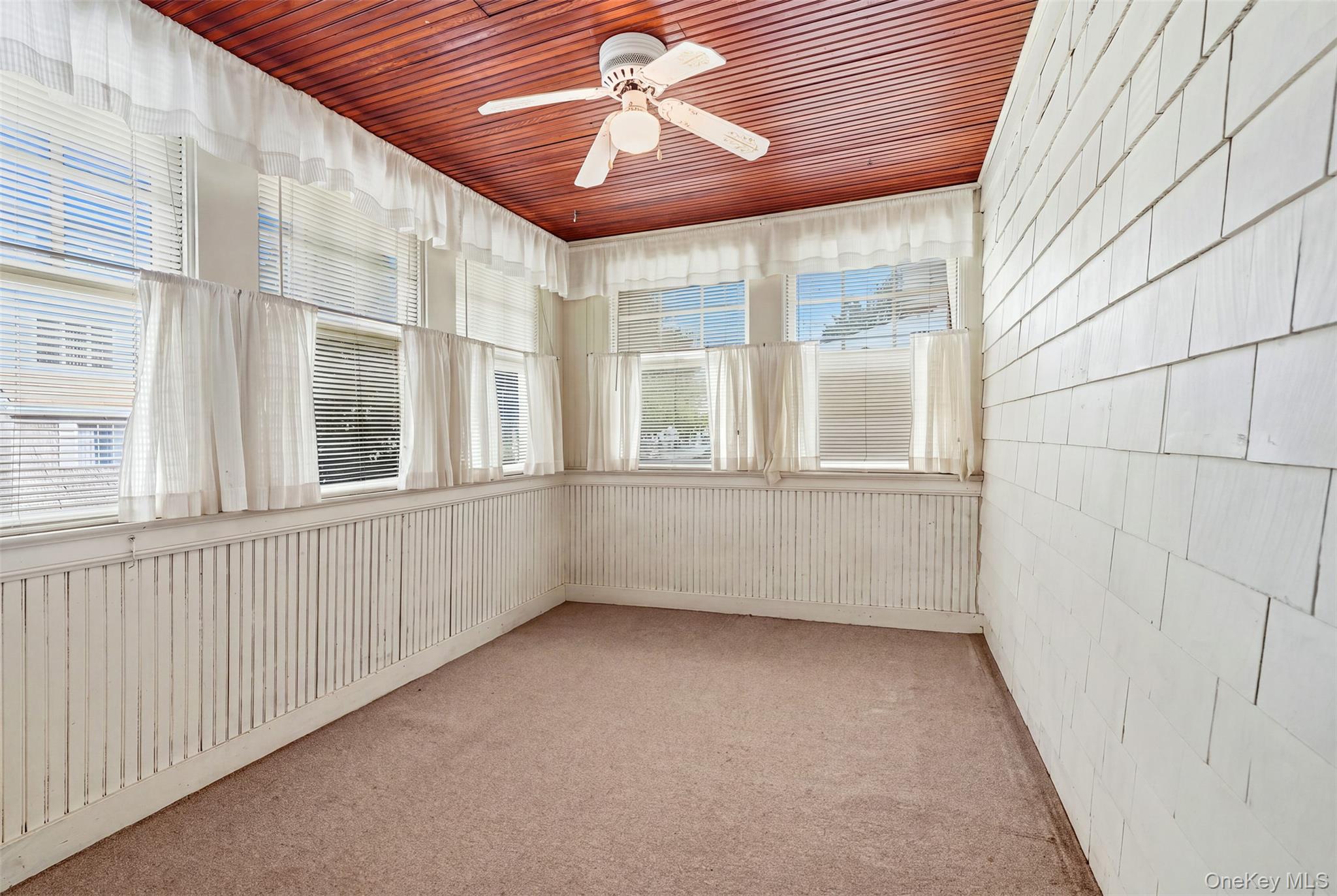 215 Demorest Avenue Property Photo 8