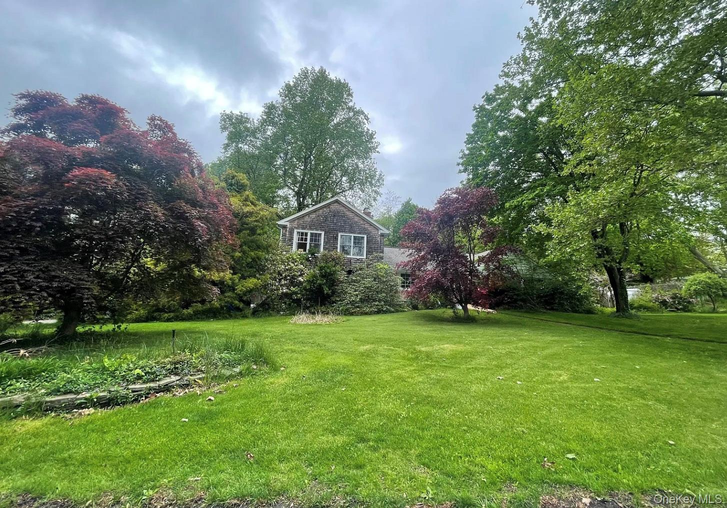 22 William Penn Drive Property Photo 3