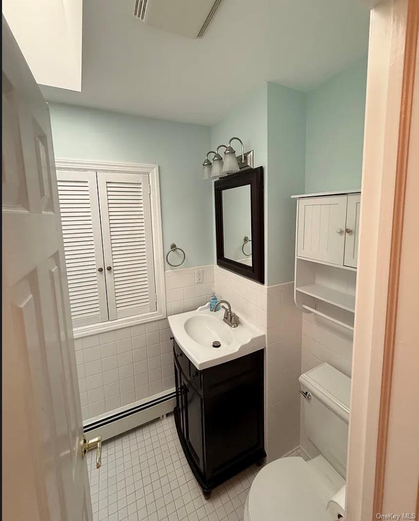 22 William Penn Drive Property Photo 11
