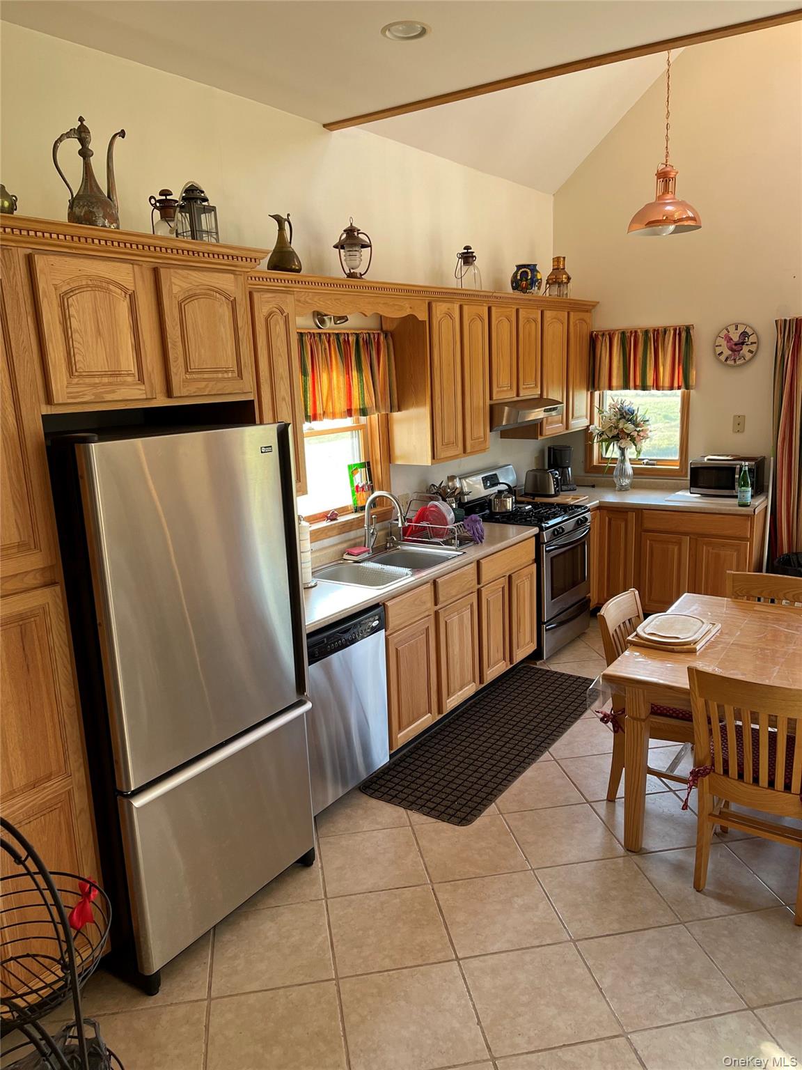 2614 Turnpike Road Property Photo 8