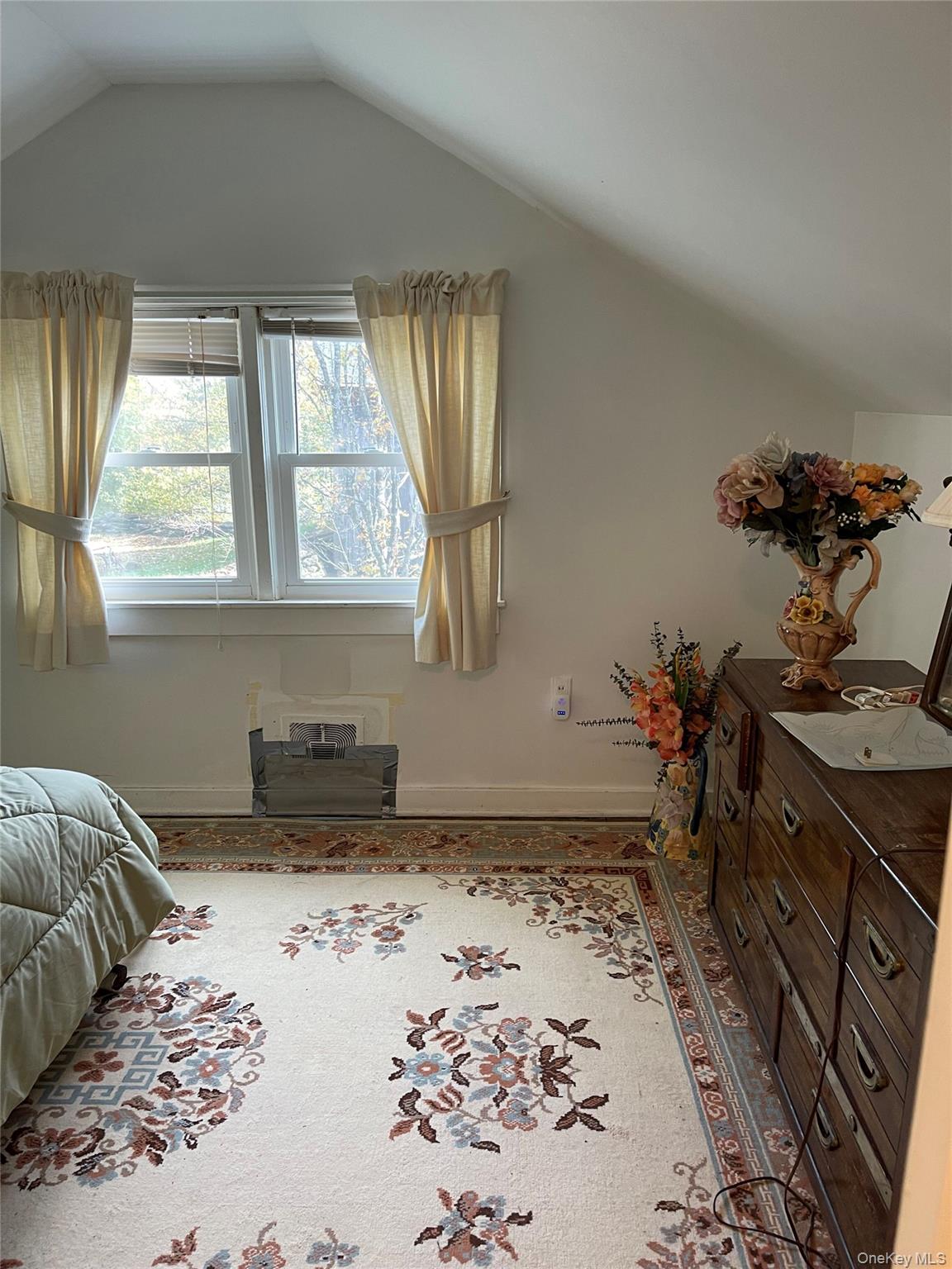 2614 Turnpike Road Property Photo 23