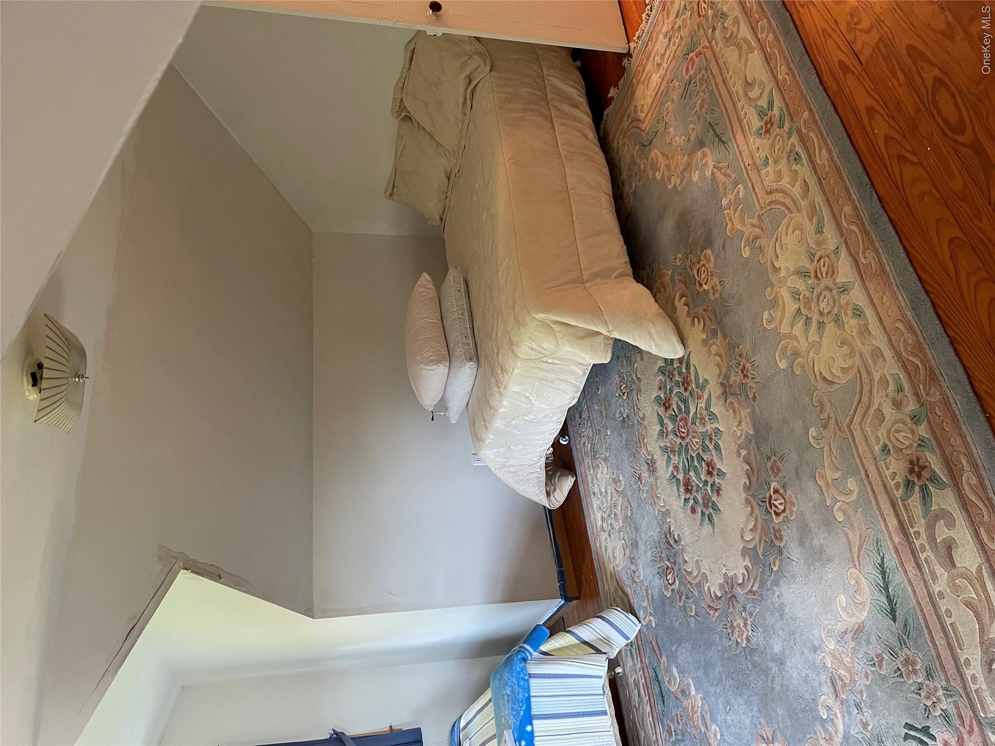2614 Turnpike Road Property Photo 27