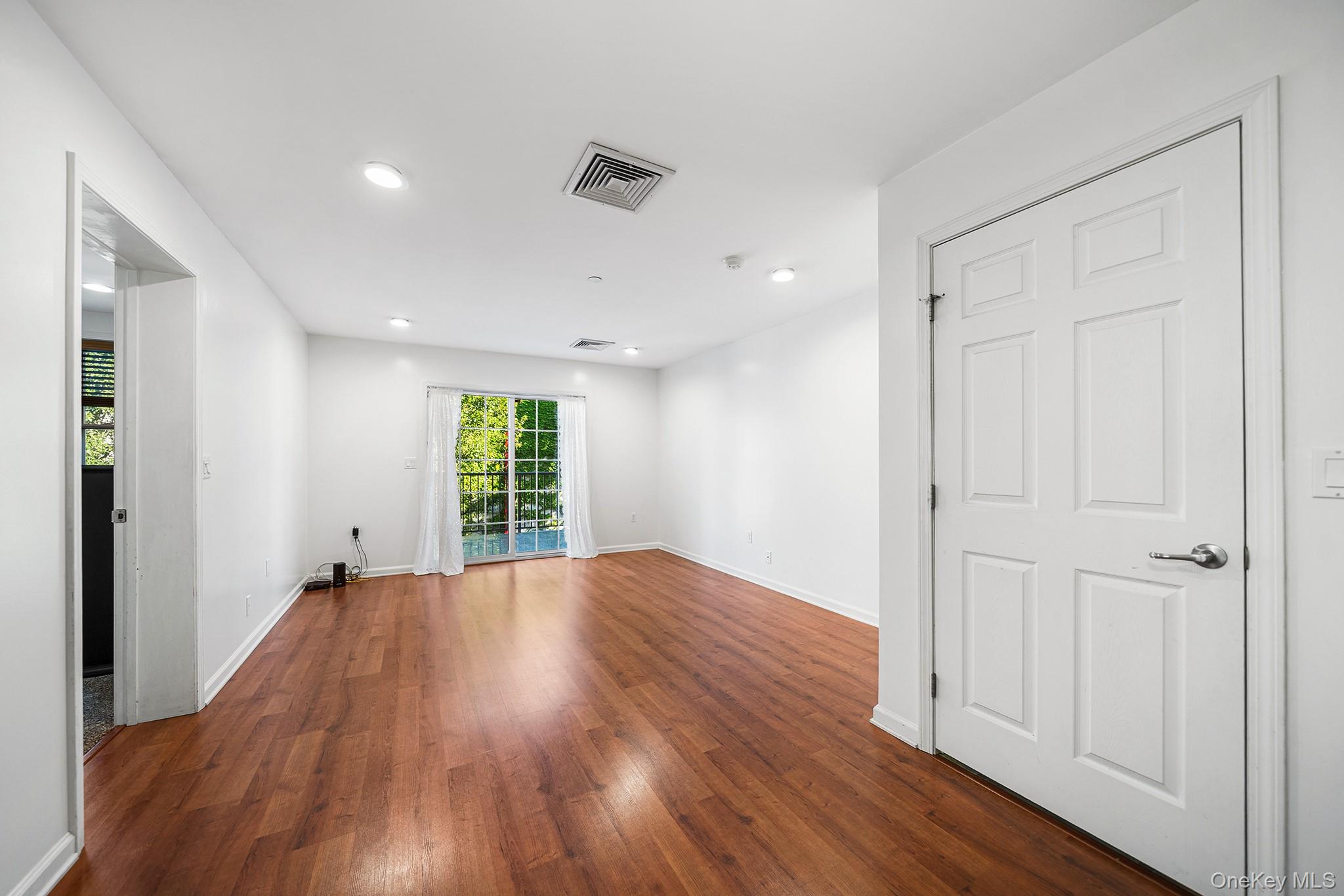 5 Minerva Place 2c Property Photo 4