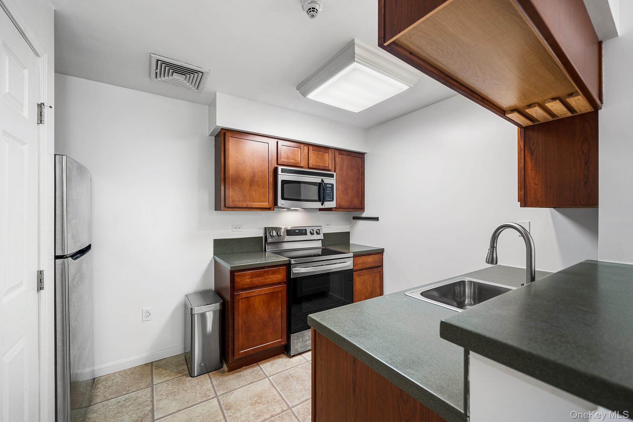 5 Minerva Place 2c Property Photo 11