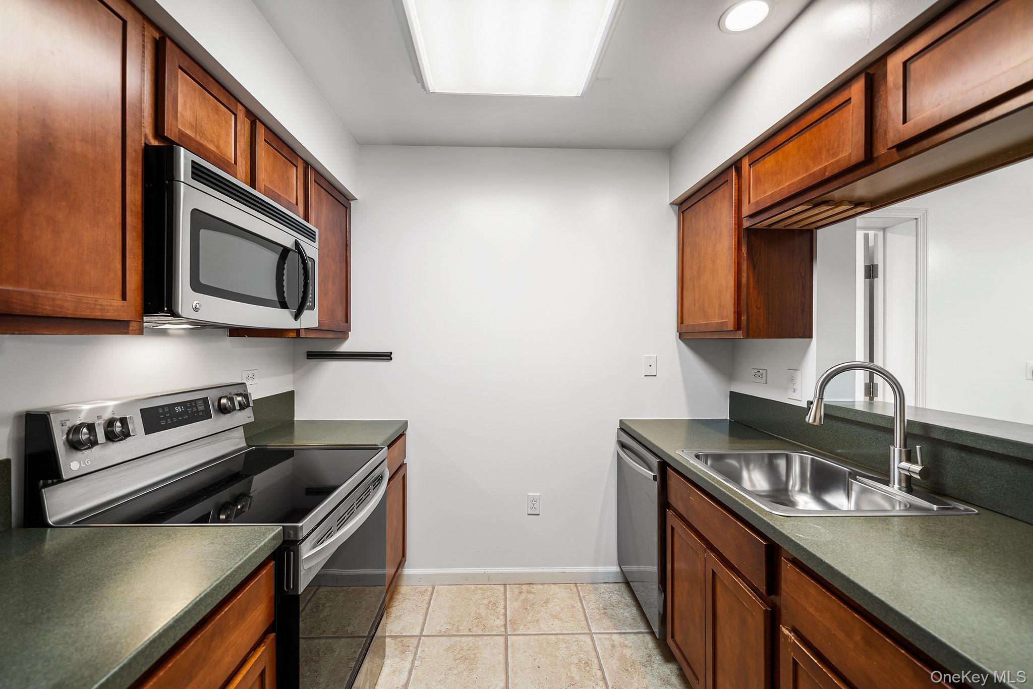 5 Minerva Place 2c Property Photo 12